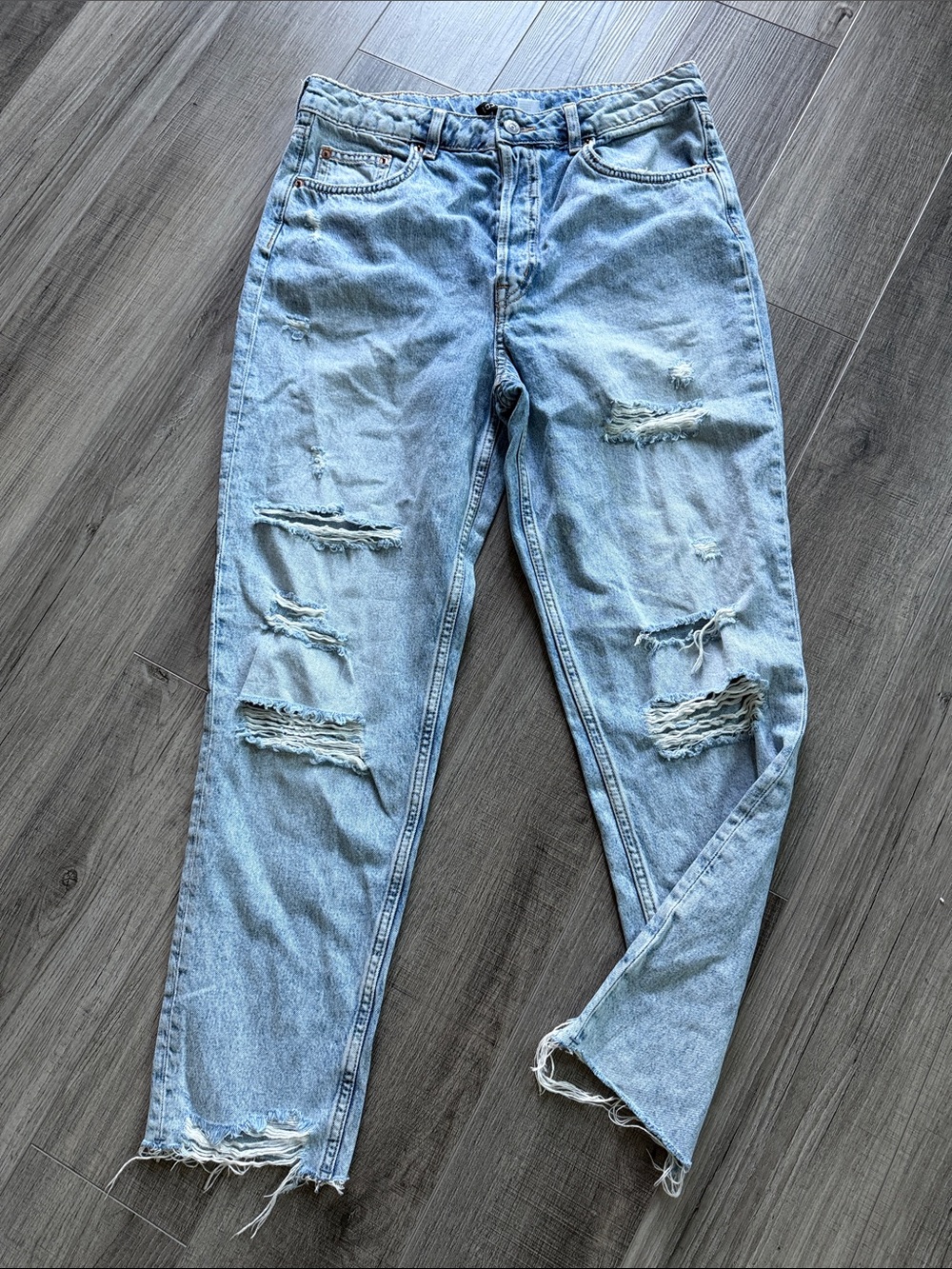 H&M Light Blue Distressed Relaxed Jeans